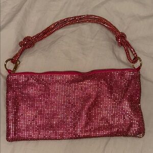 ❤️❤️Pink  bag- in excellent condition!!!! Offers welcomed❤️❤️